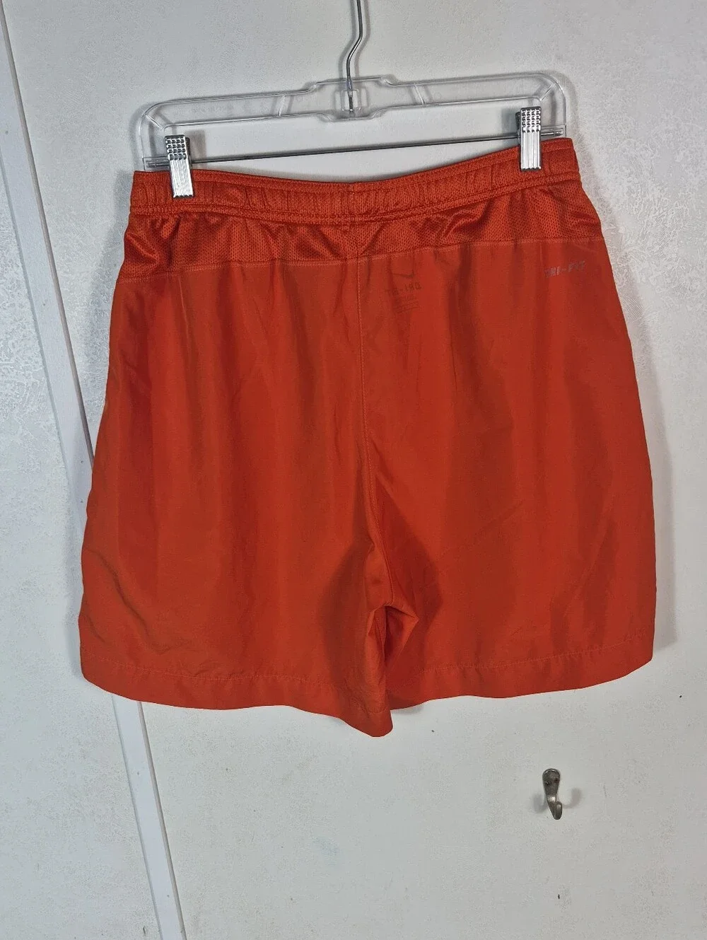 Nike Dri-Fit Men's Athletic Shorts Red Orange Size Medium